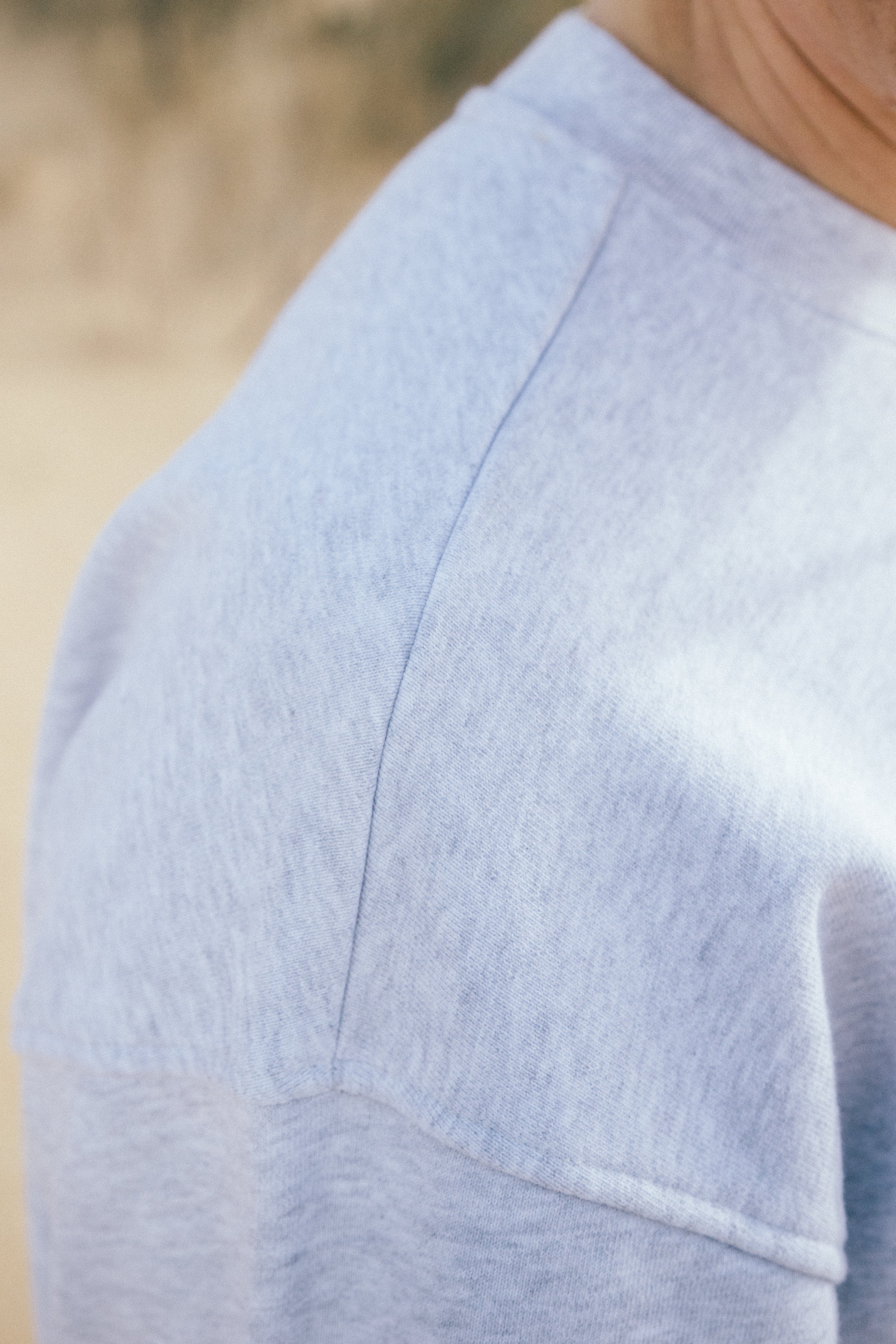 Damen Crewneck Sweater Oversized mit dropped shoulder in Hellgrau