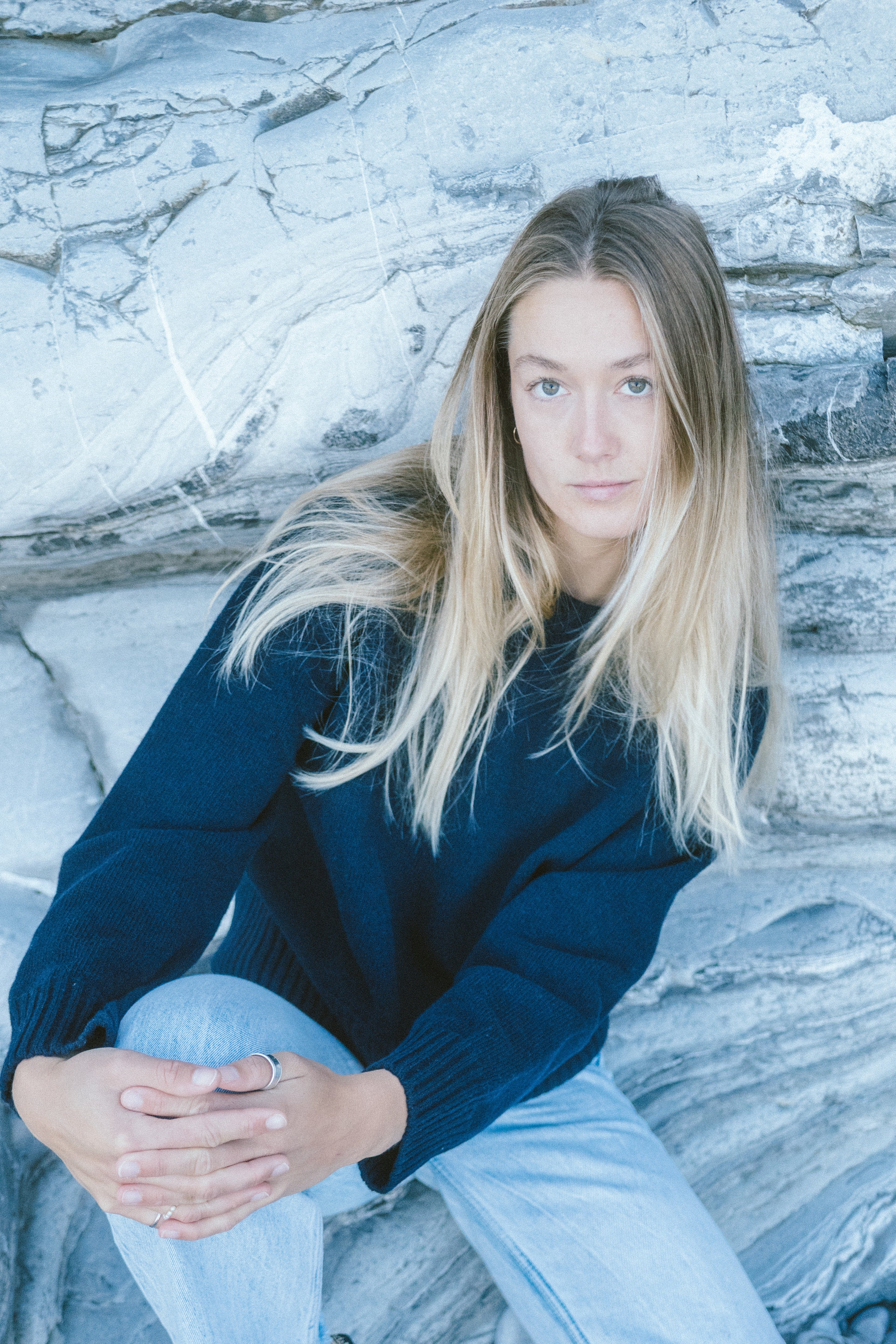 Damen Strickpullover in Dunkelblau aus bester RWS Merinowolle