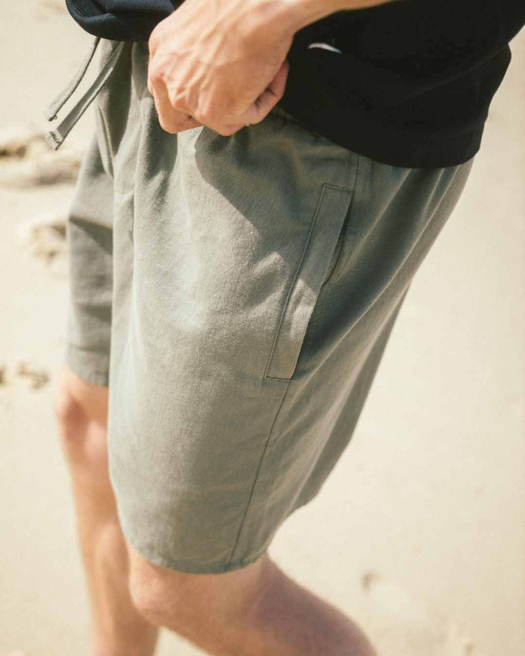 hosen-shorts-herren-kleidung-beste-qualitaet-nachhaltig-salzwasser (1).jpg__PID:44a1553b-79c4-4234-9d34-460f038fc604
