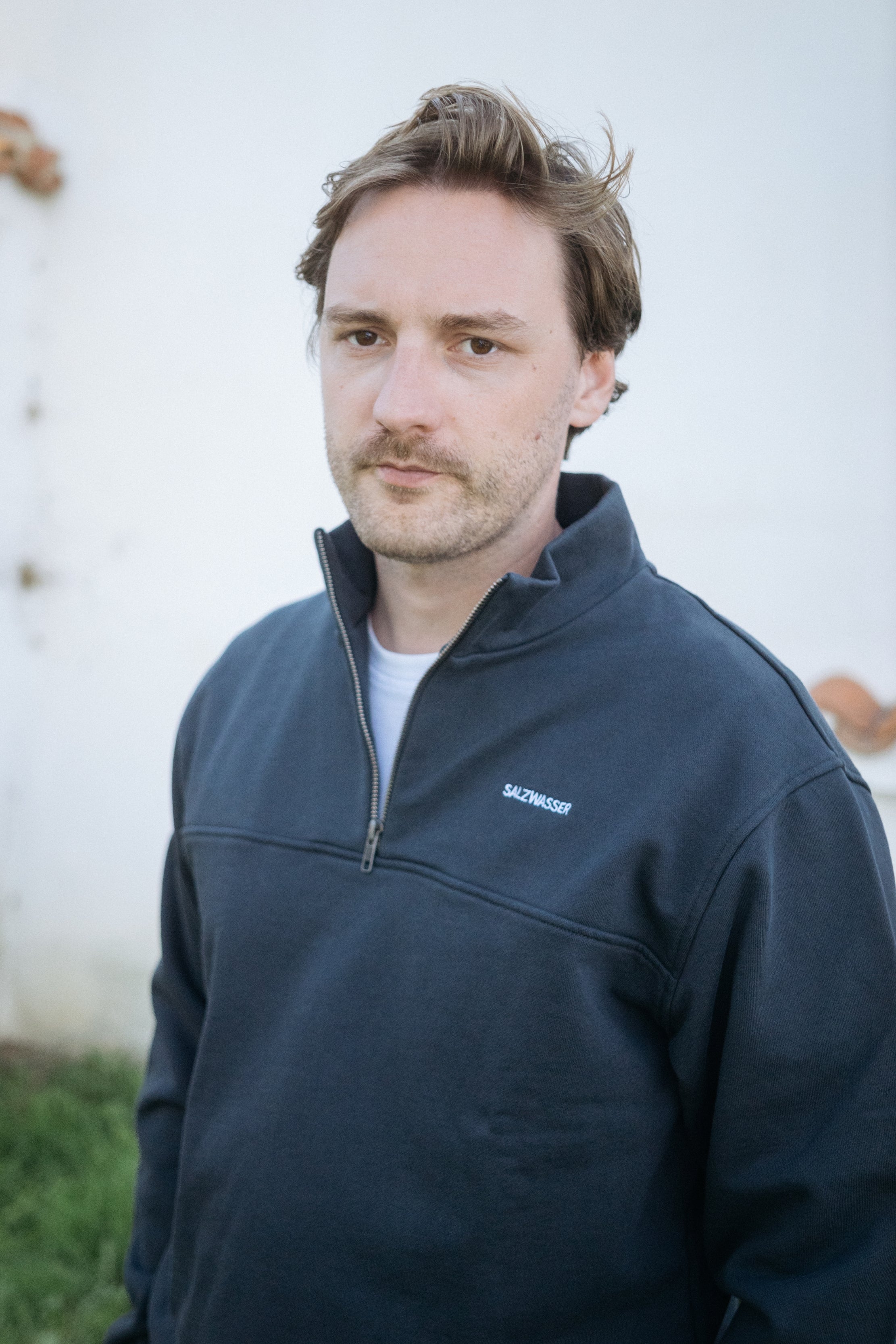 Dunkelblauer Half Zip Sweater Bio-Baumwolle SALZWASSER