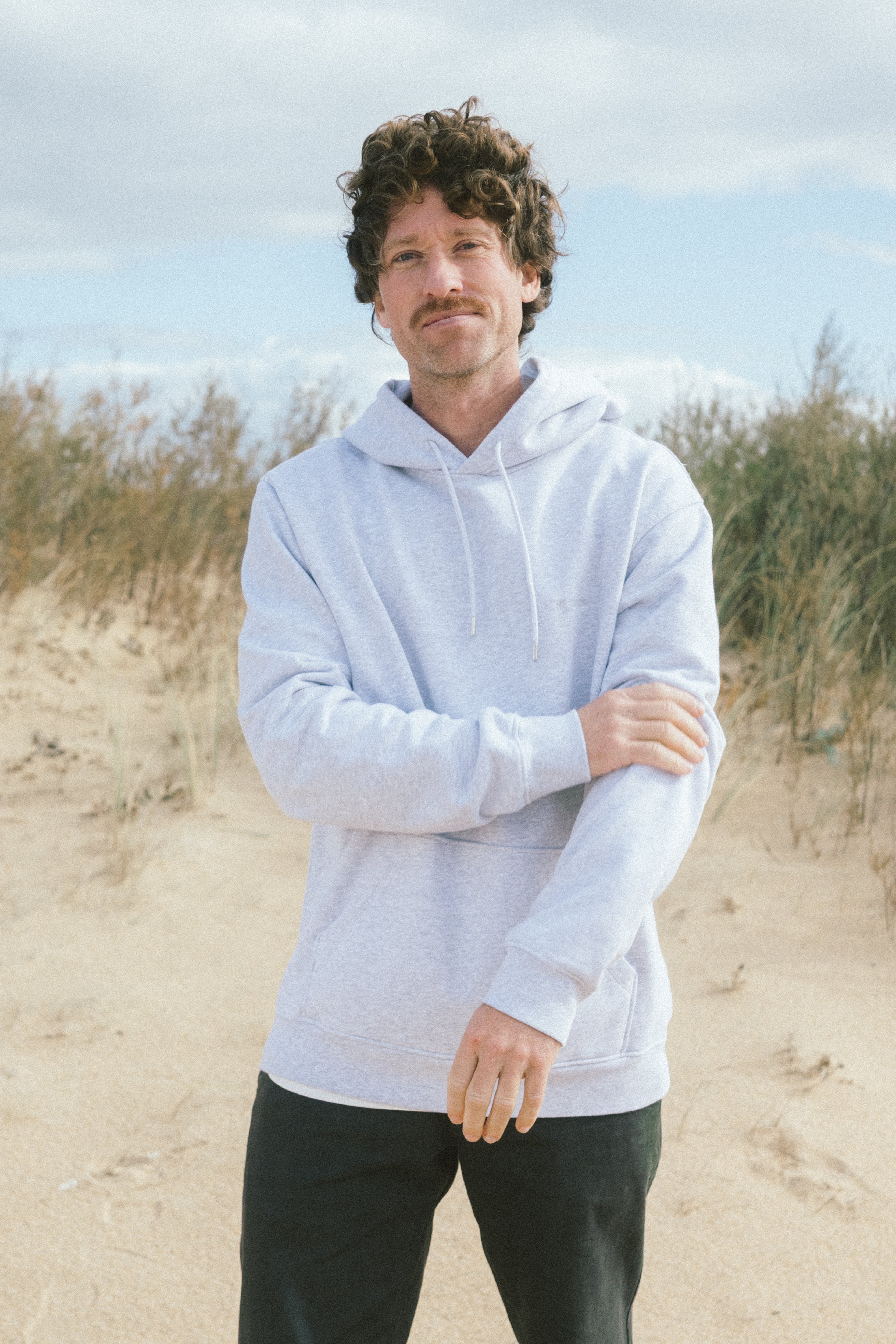 Kapuzen Hoodie in Hellgrau aus Bio Baumwolle