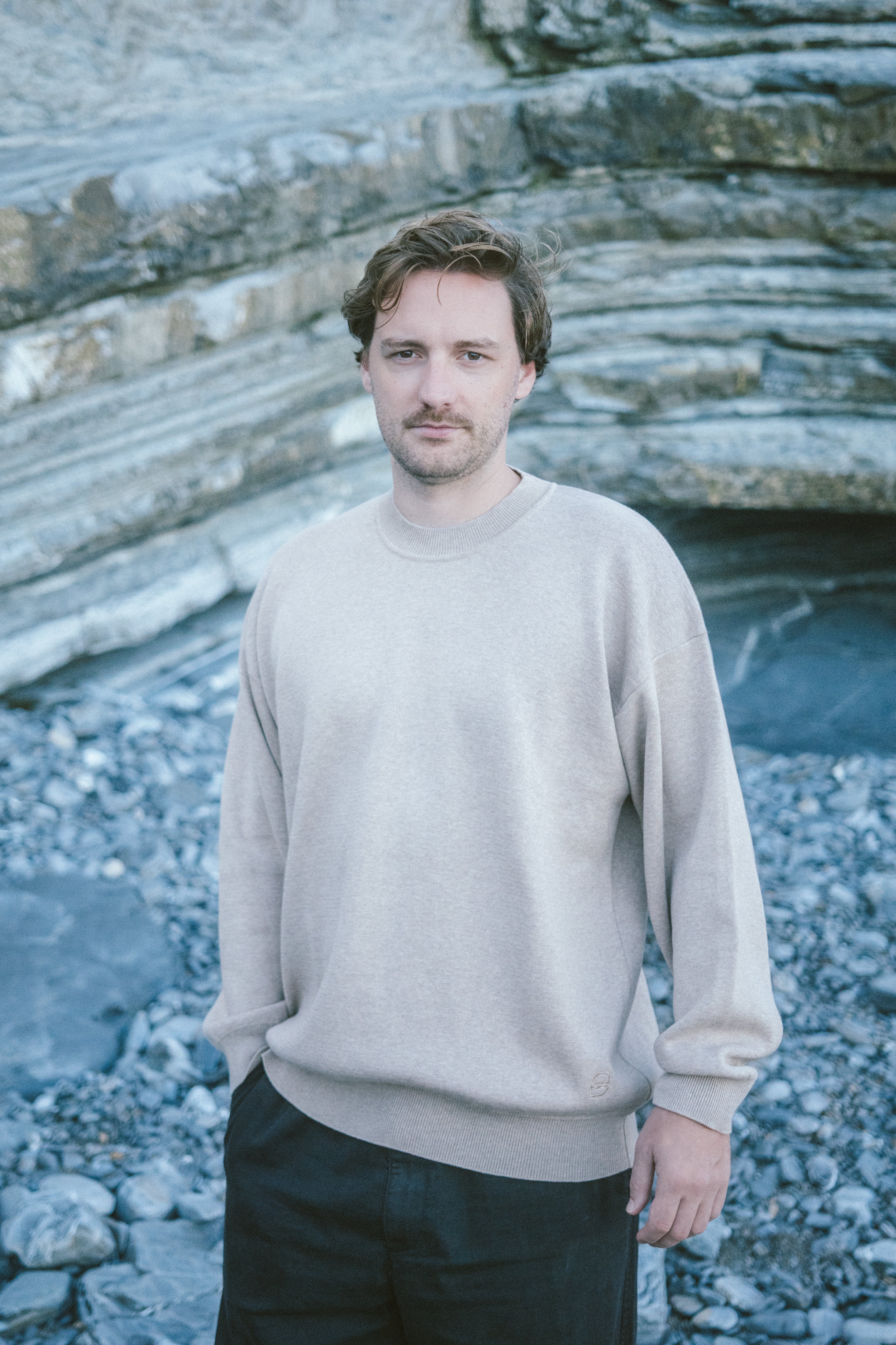 Hochwertiger Herren Strickpullover Beige aus Bio-Baumwolle von SALZWASSER