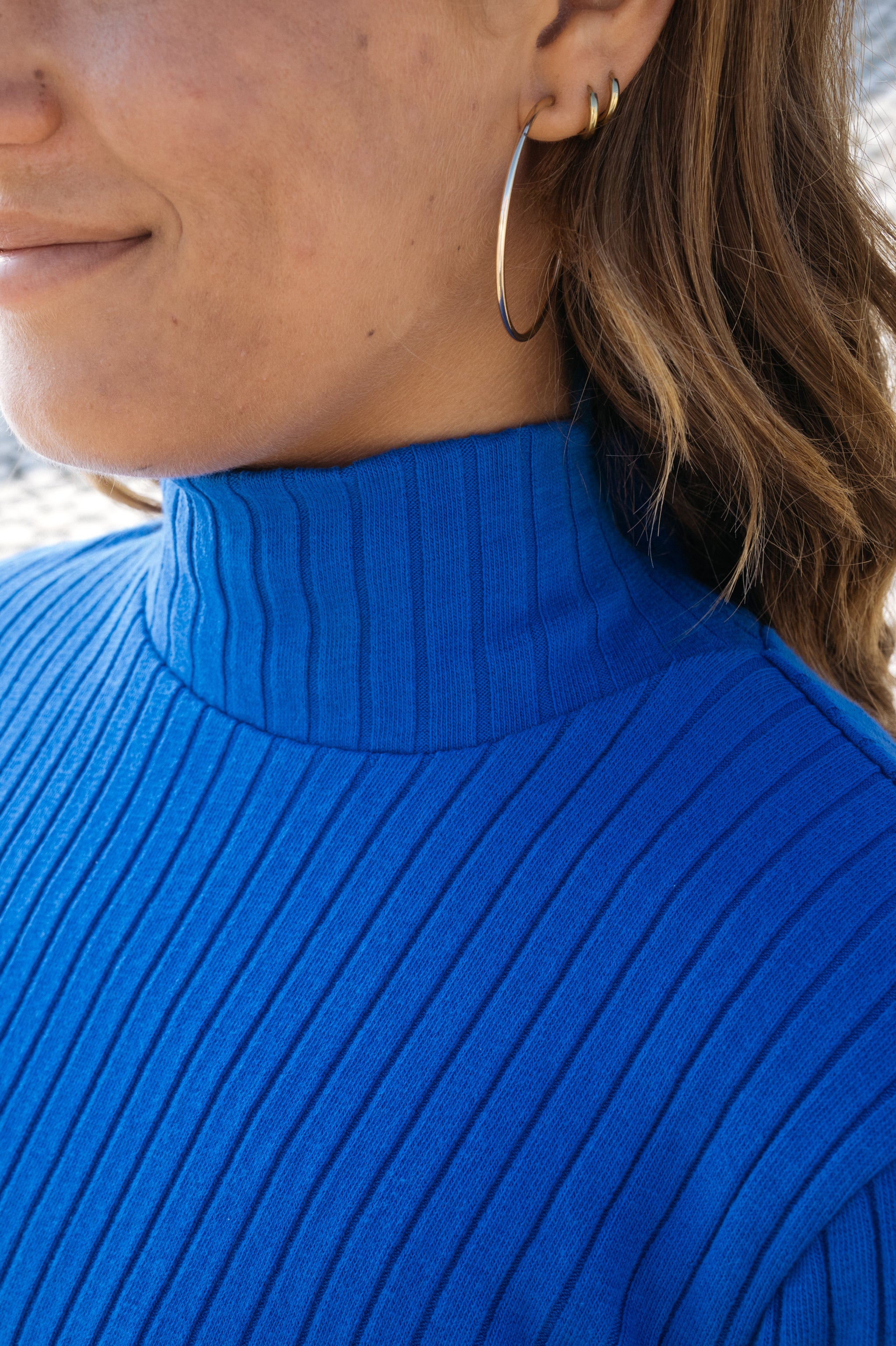 Ripp Langarmshirt mit Stehkragen in Blau von SALZWASSER