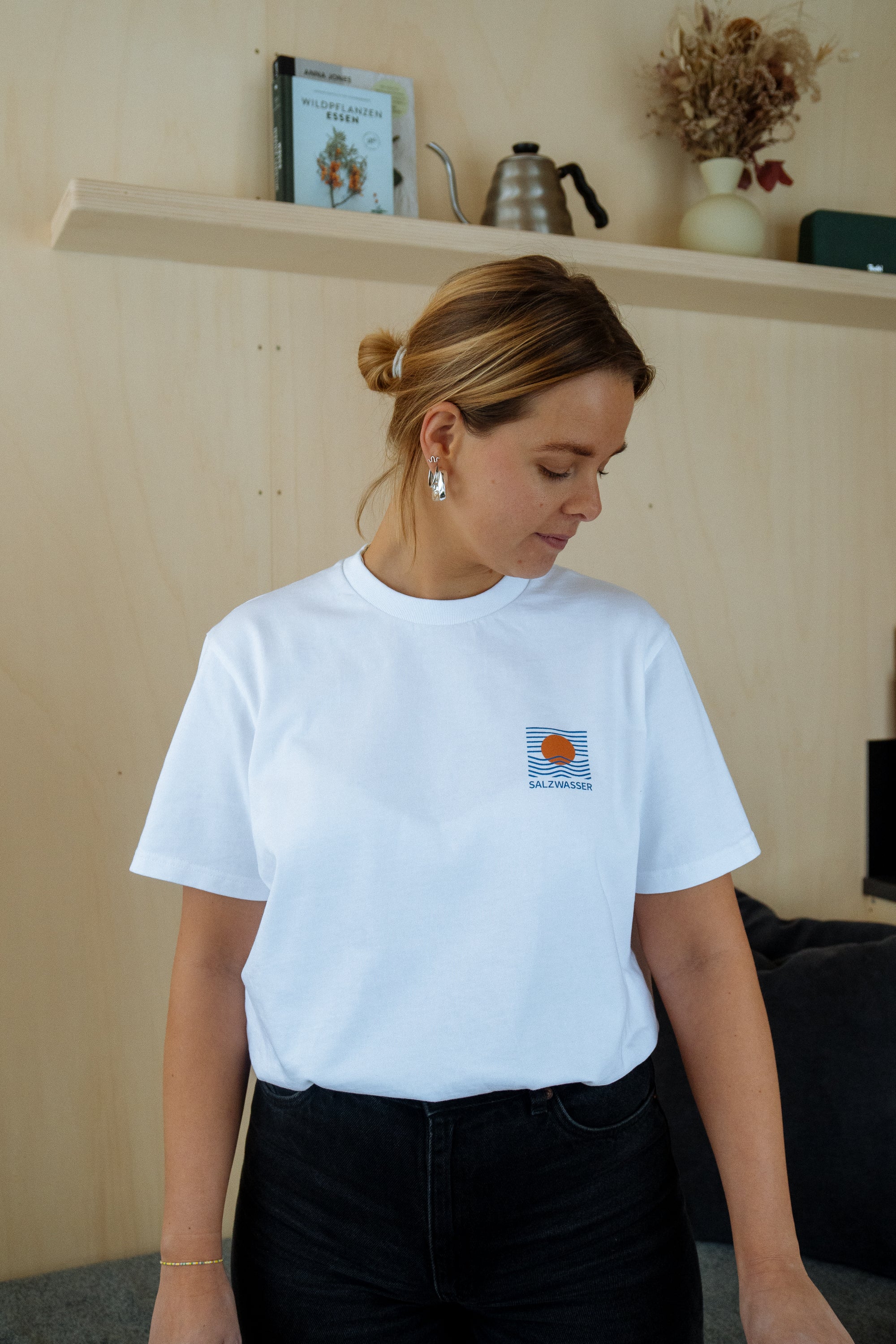 Weißes Unisex T-Shirt mit Print Miles Tewson