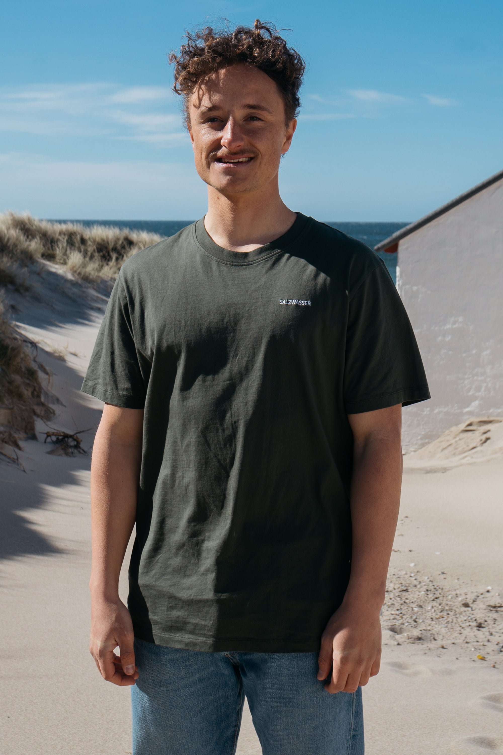 auffallendes T-Shirt in Oliv bei SALZWASSER zu kaufen _men _women