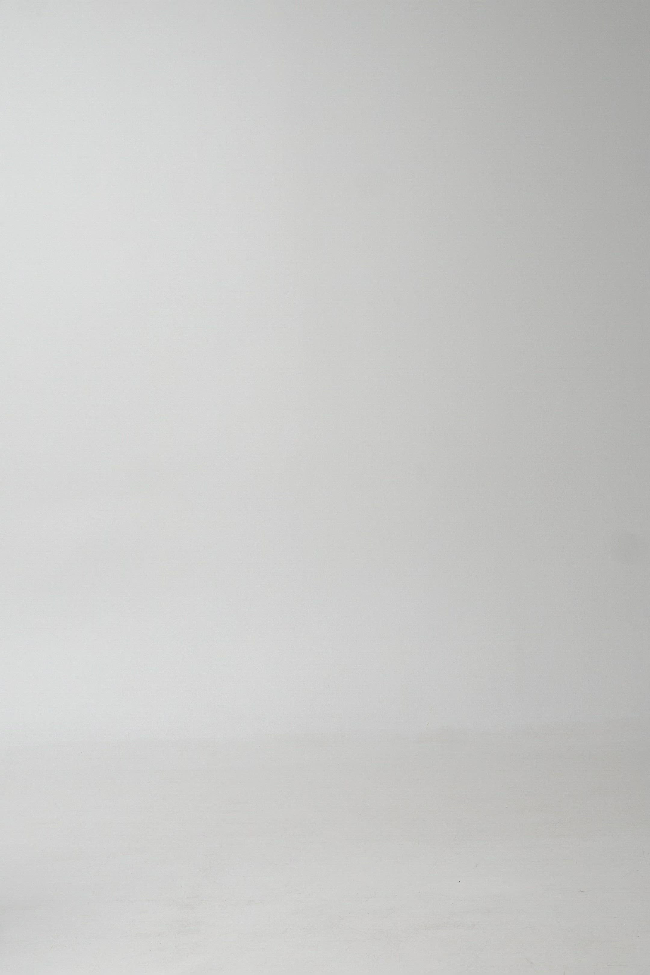 schlichtes und nachhaltiges T-Shirt in Indigo Blau von SALZWASSER aus Hamburg